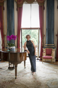 Sandra Lambert, Buckingham Palace