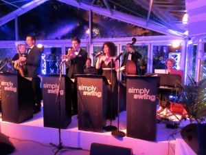 new years eve wedding reception band