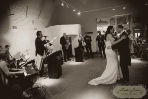 Bride & Groom at Kenwood House, Hampstead