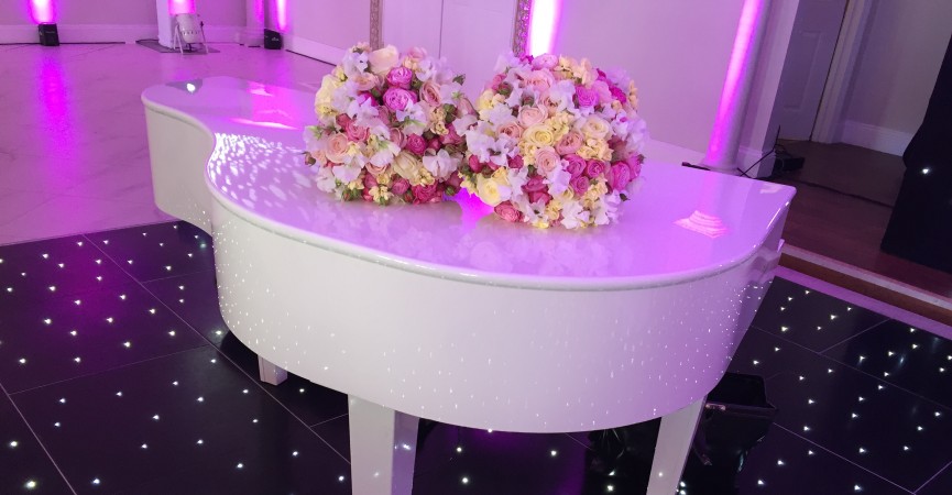 Piano Shell With Flowers