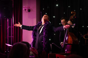 Steve Pert in Cabaret with Simply Swing